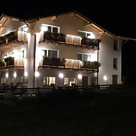 Garni Aurora Bed & Breakfast